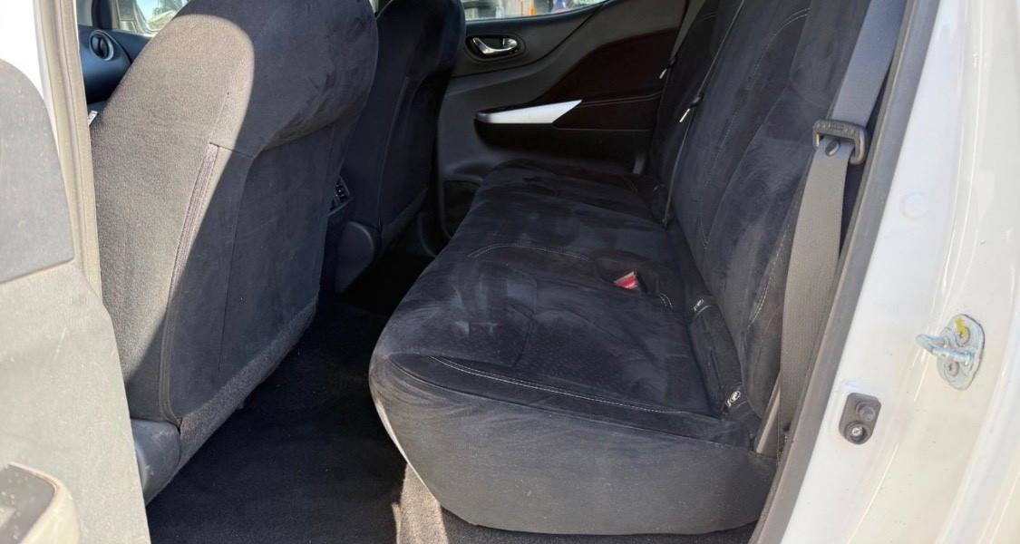 Nissan Navara 2.3 dCi 190 CV 4WD Double Cab N-Connecta