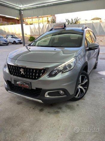 Peugeot 2008 BlueHDi 100 cv Allure