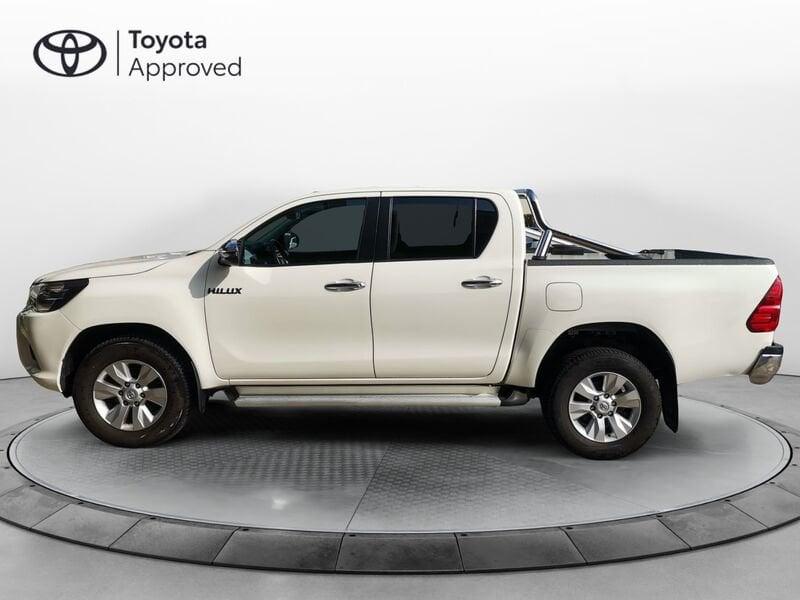 Toyota Hilux 2.4 D-4D 4WD 4 porte Double Cab Lounge