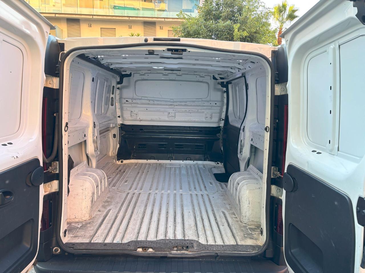 Renault Trafic T27 1.6 dCi 95CV PC-TN Furgone Energy Ice