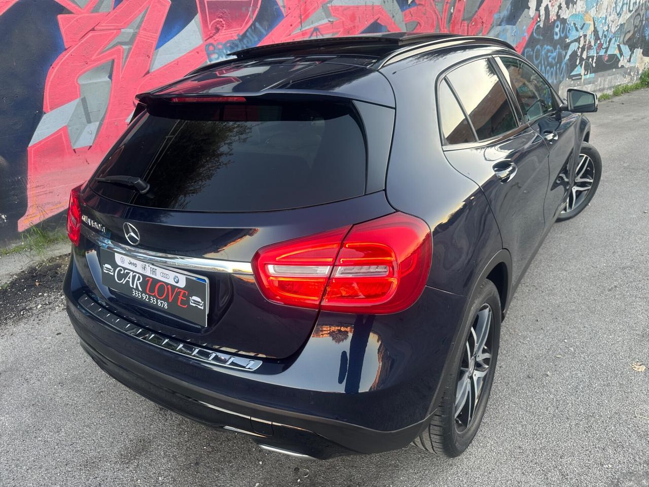 MERCEDES GLA 180 PREMIUM/AUT+TETTO+LED+NAVI+R.CAMERA