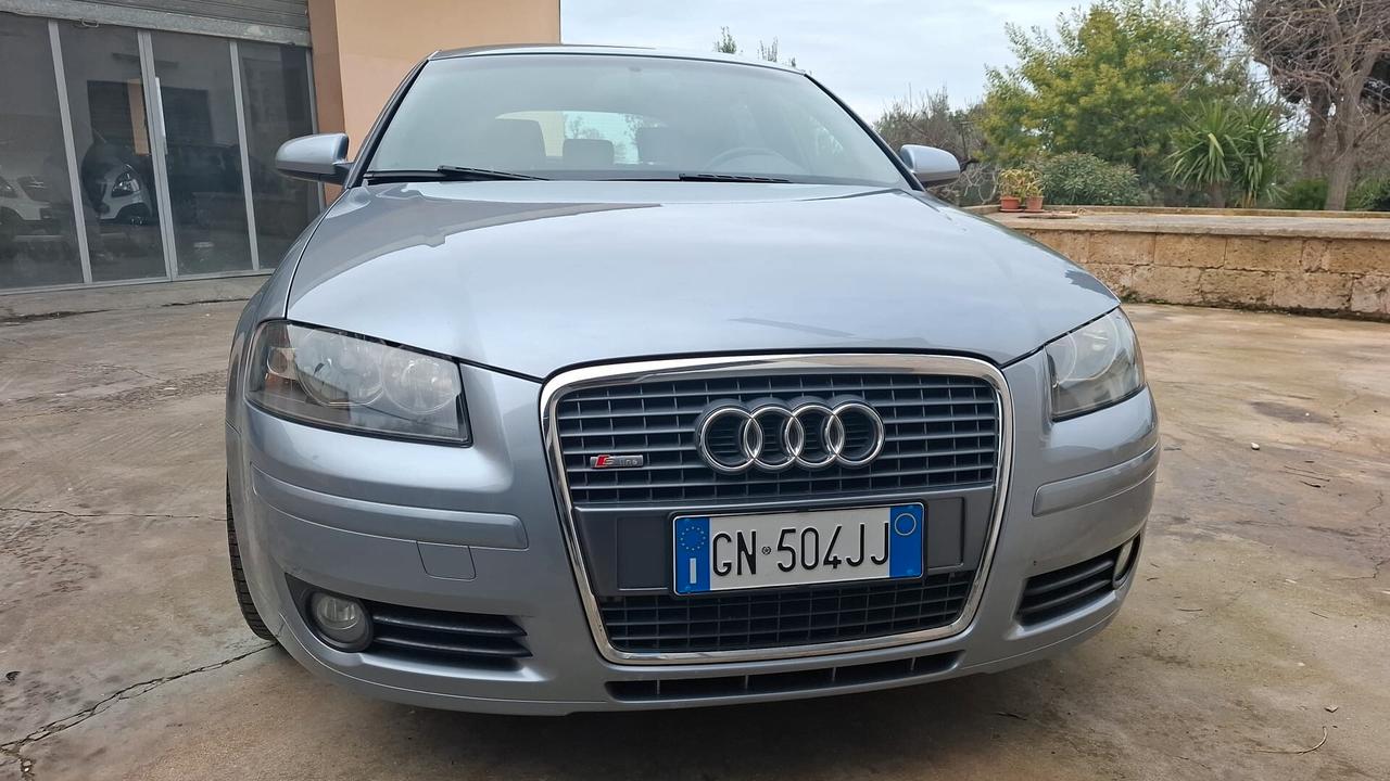 Audi A3 SPB 2.0 16V FSI S-line