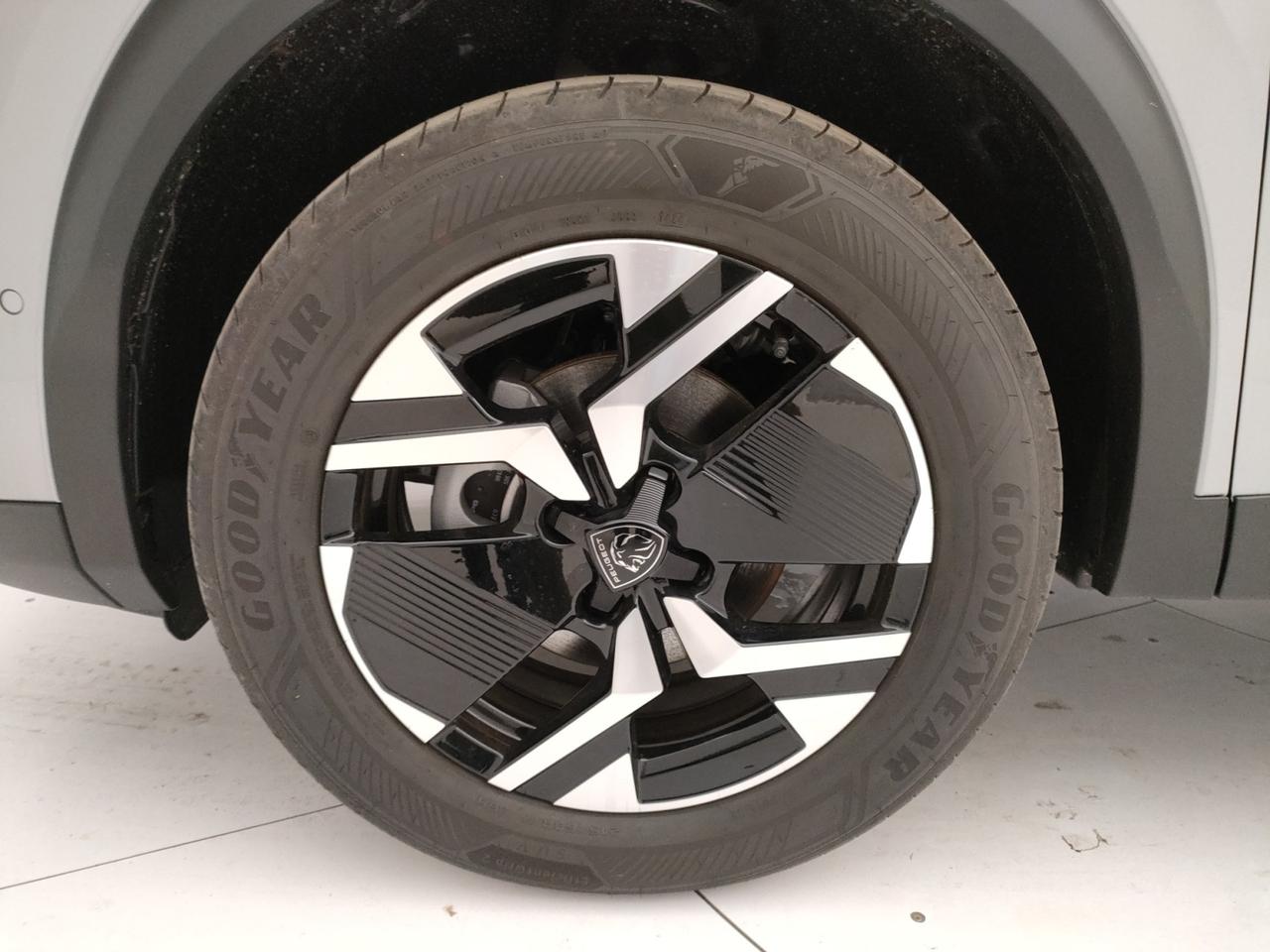 PEUGEOT NUOVO 2008 GT Puretech 130 EAT8 S&S