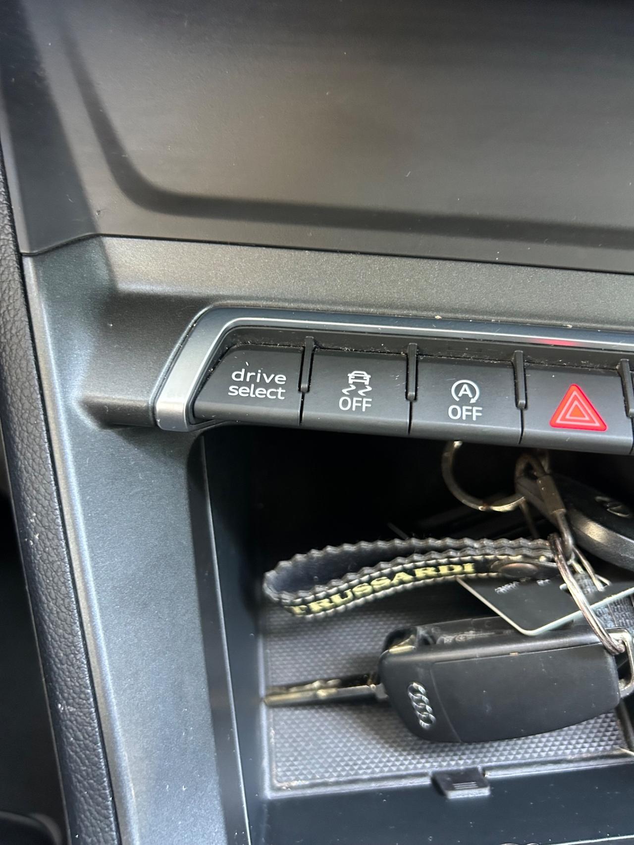 Audi Q3 SPB 40 TDI quattro S tronic line edition