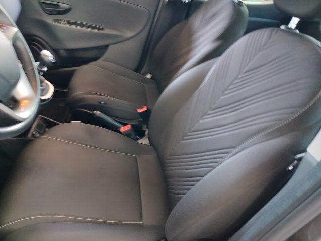 LANCIA Ypsilon 1.0 Hybrid Gold