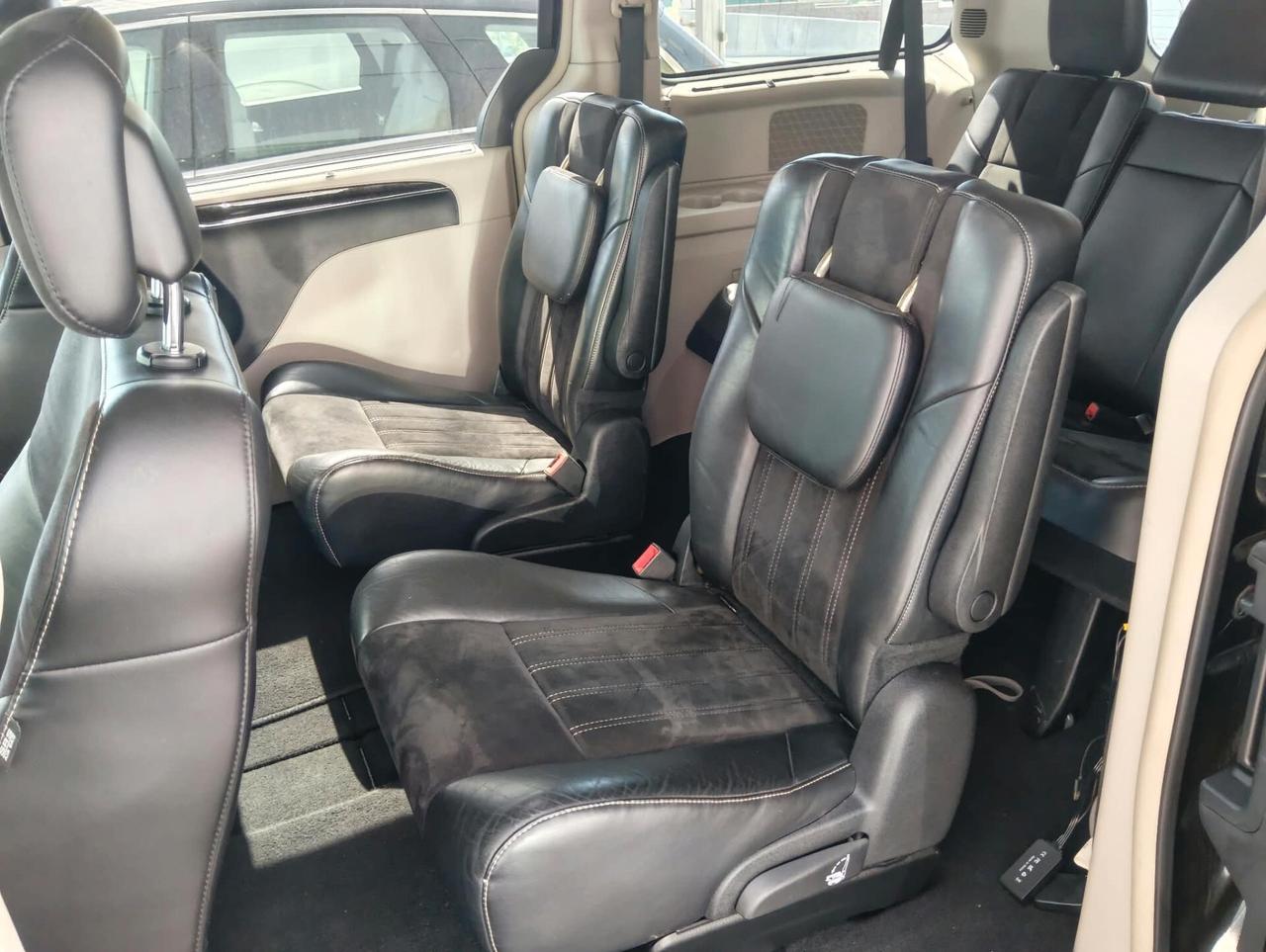 Lancia Voyager 2.8 Turbodiesel Platinum 163 CV