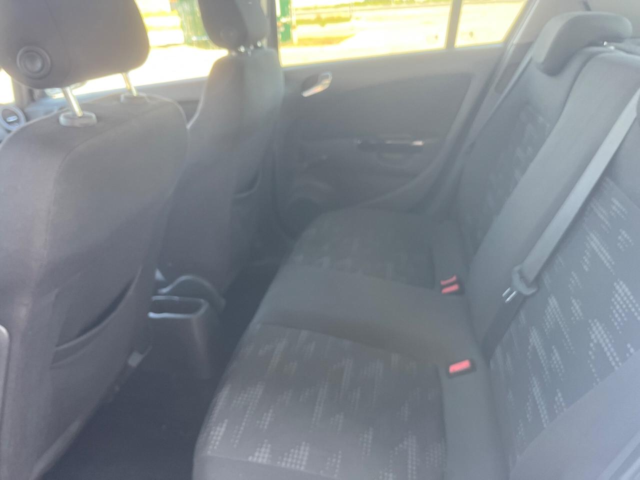 Opel Corsa 1.2 85CV 5 porte GPL-TECH Club