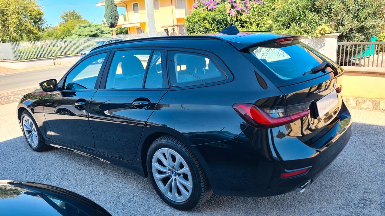 Bmw 320d xDrive Touring Luxury