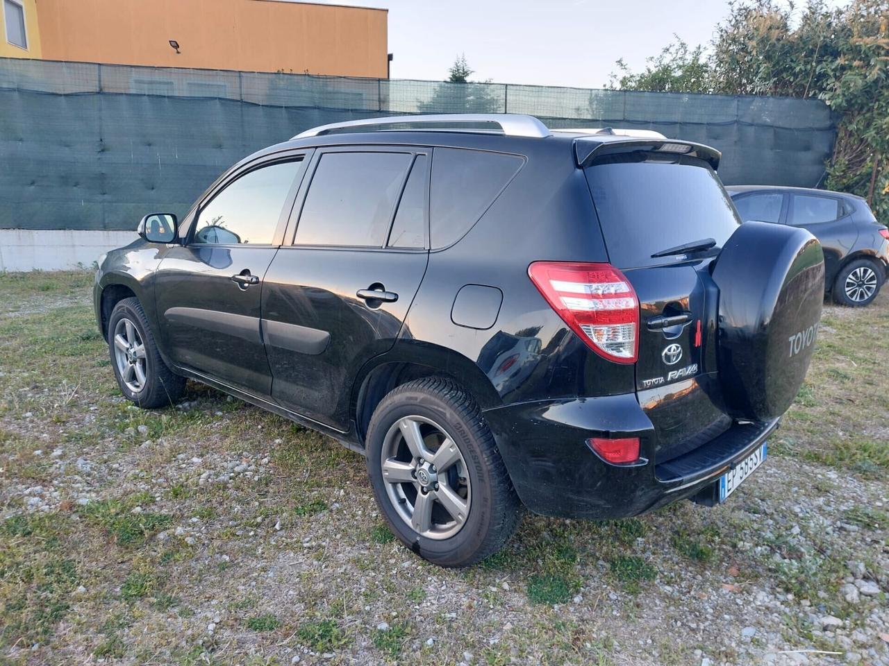 Toyota RAV 4 RAV4 Crossport 2.2 D-4D 150 CV Lounge