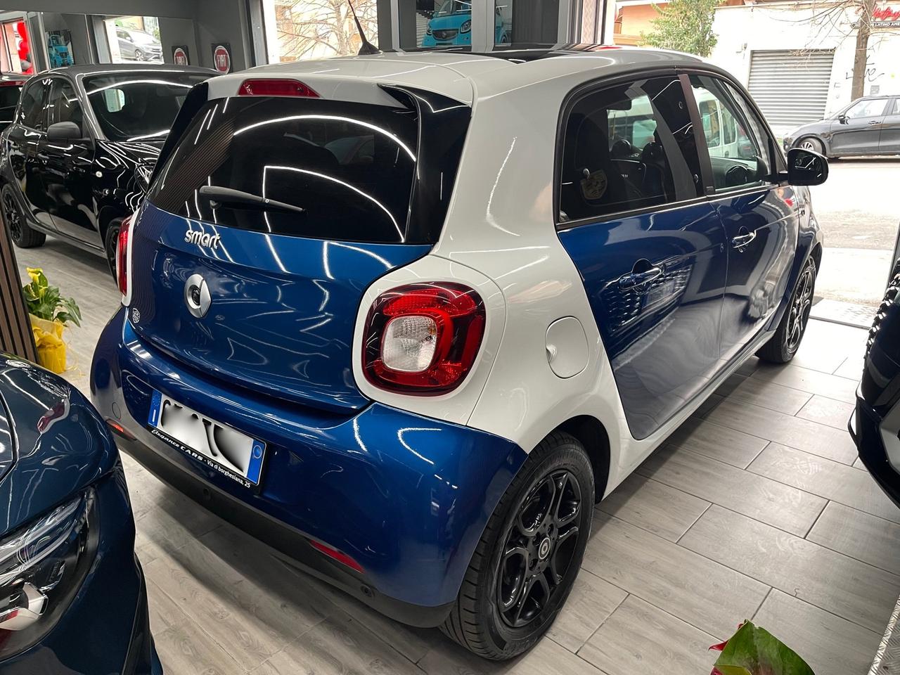 Smart ForFour Smart For four Turbo GPL Superpassion Navi-Led VETTURA AZIENDALE PRONTA CONSEGNA VISIBILE IN SEDE !!