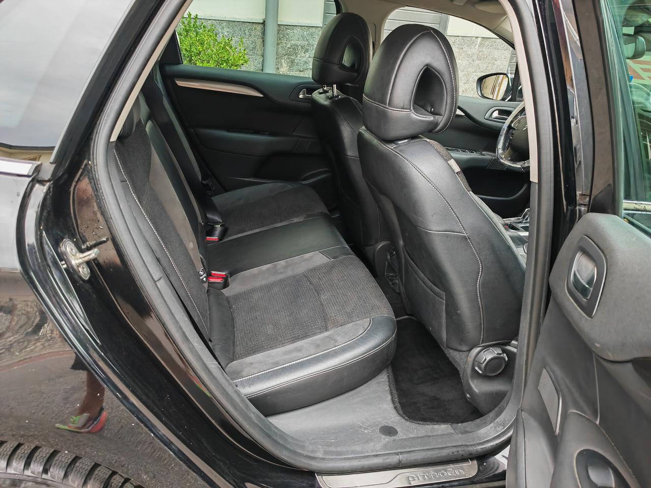 CITROEN C4 1.6 HDI CV110 KW82 CAMBIO AUTOMATICO EXCLUSIVE
