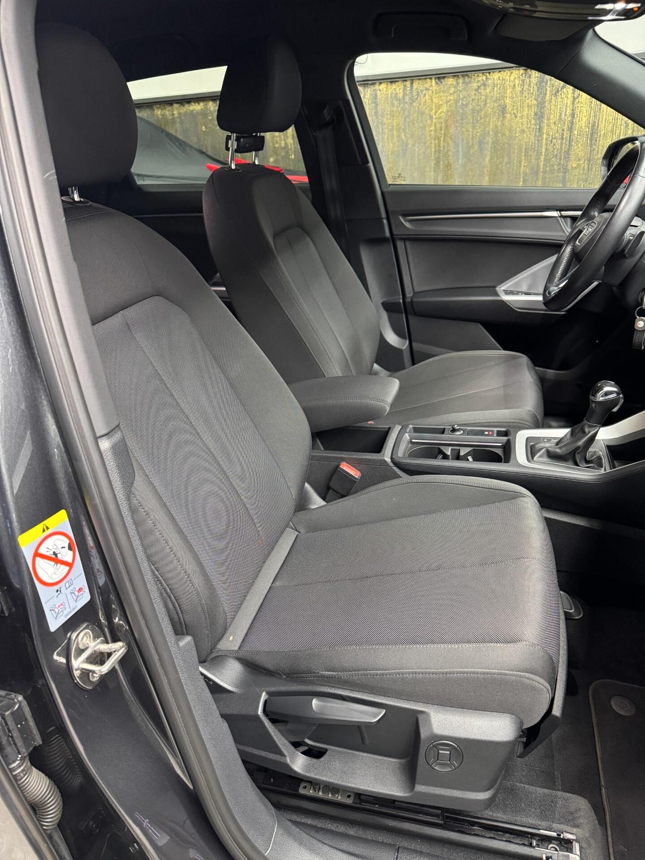 Audi Q3 35 TDI S tronic line edition