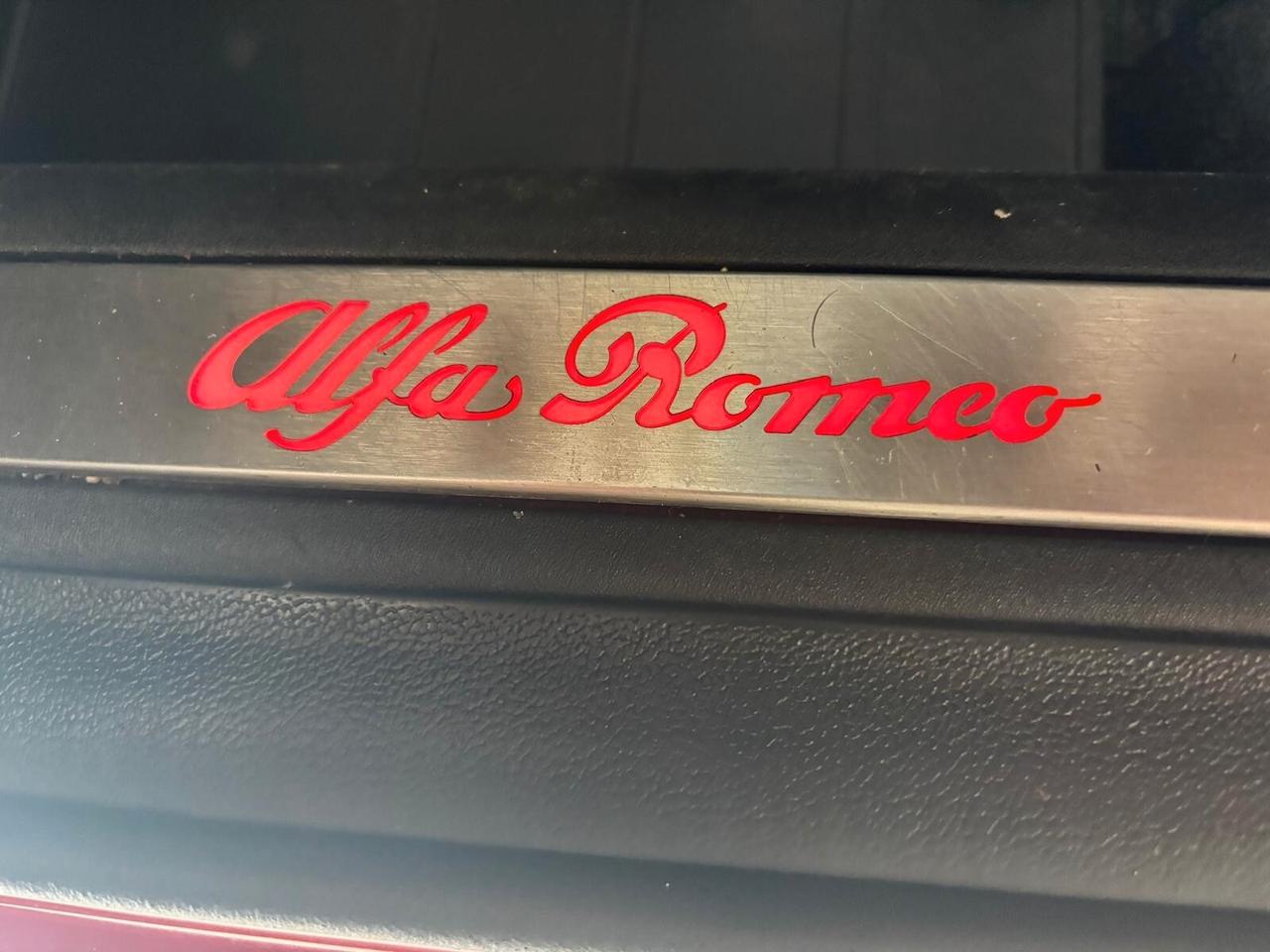 ALFA ROMEO GIULIETTA SUPER ANNO 2019 BZ 1.4 ADATTA NEOPATENTATI KM 82 MILA