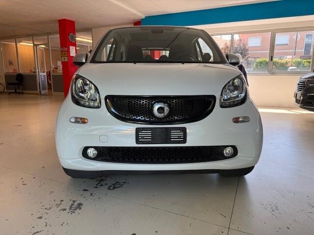 SMART FOR TWO 0.9 TURBO 90CV PASSION TWINAMIC SOLO 27.000KM PERFETTA!!!OK NEO PATENTATI