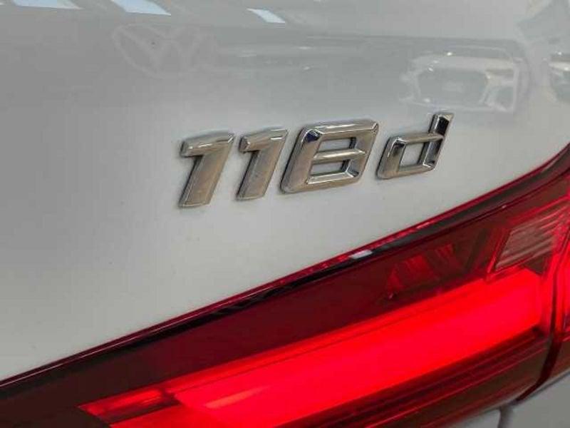 BMW Serie 1 F40 118d Msport auto