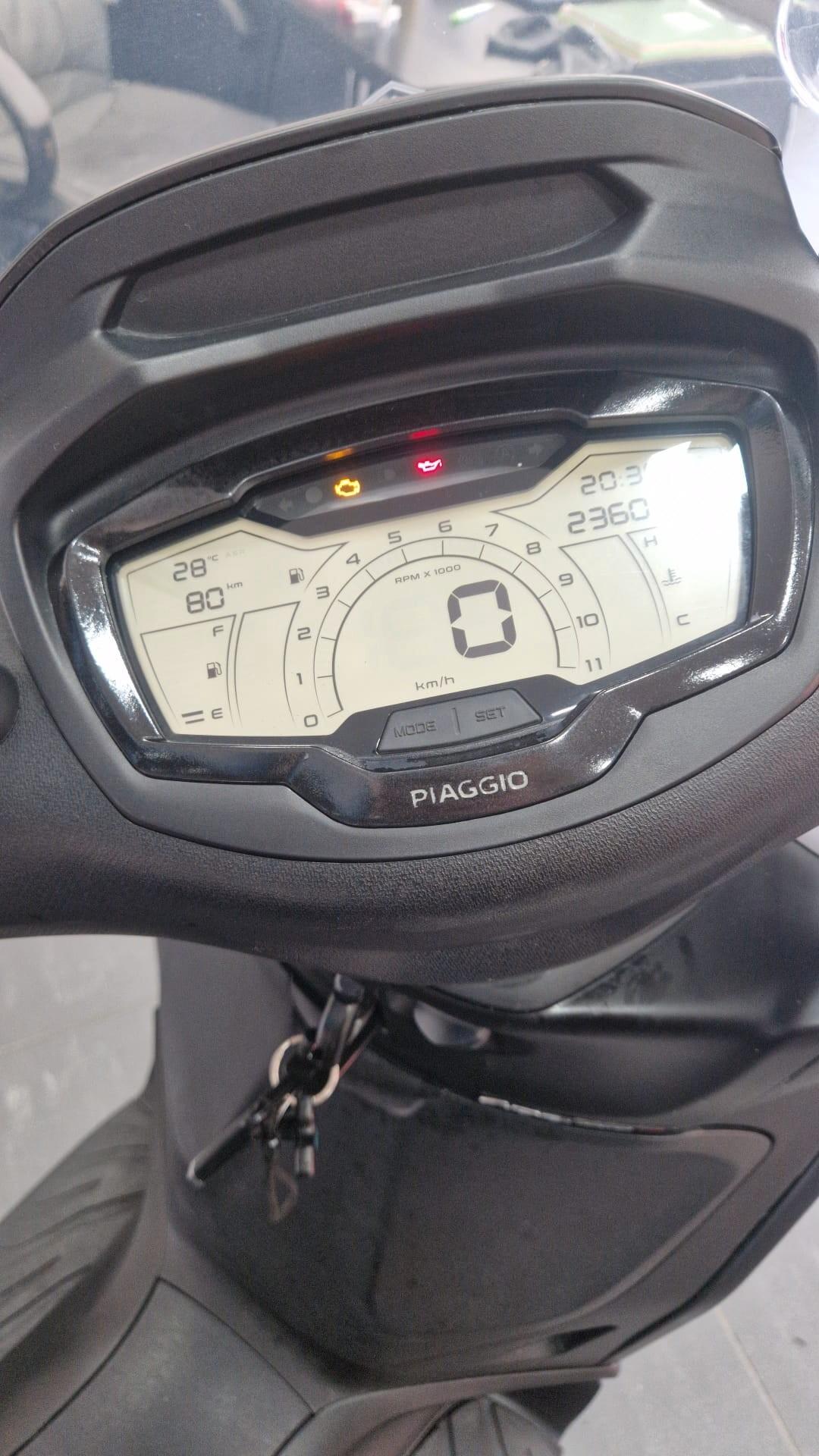 Piaggio Beverly 400 sport