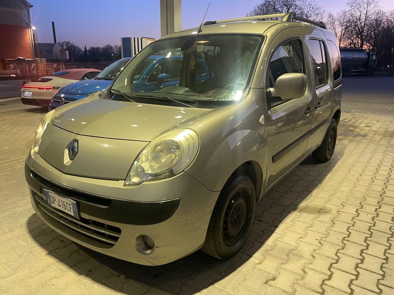 RENAULT KANGOO 1.5 DISEL 2008 NEOPATENTATI .
