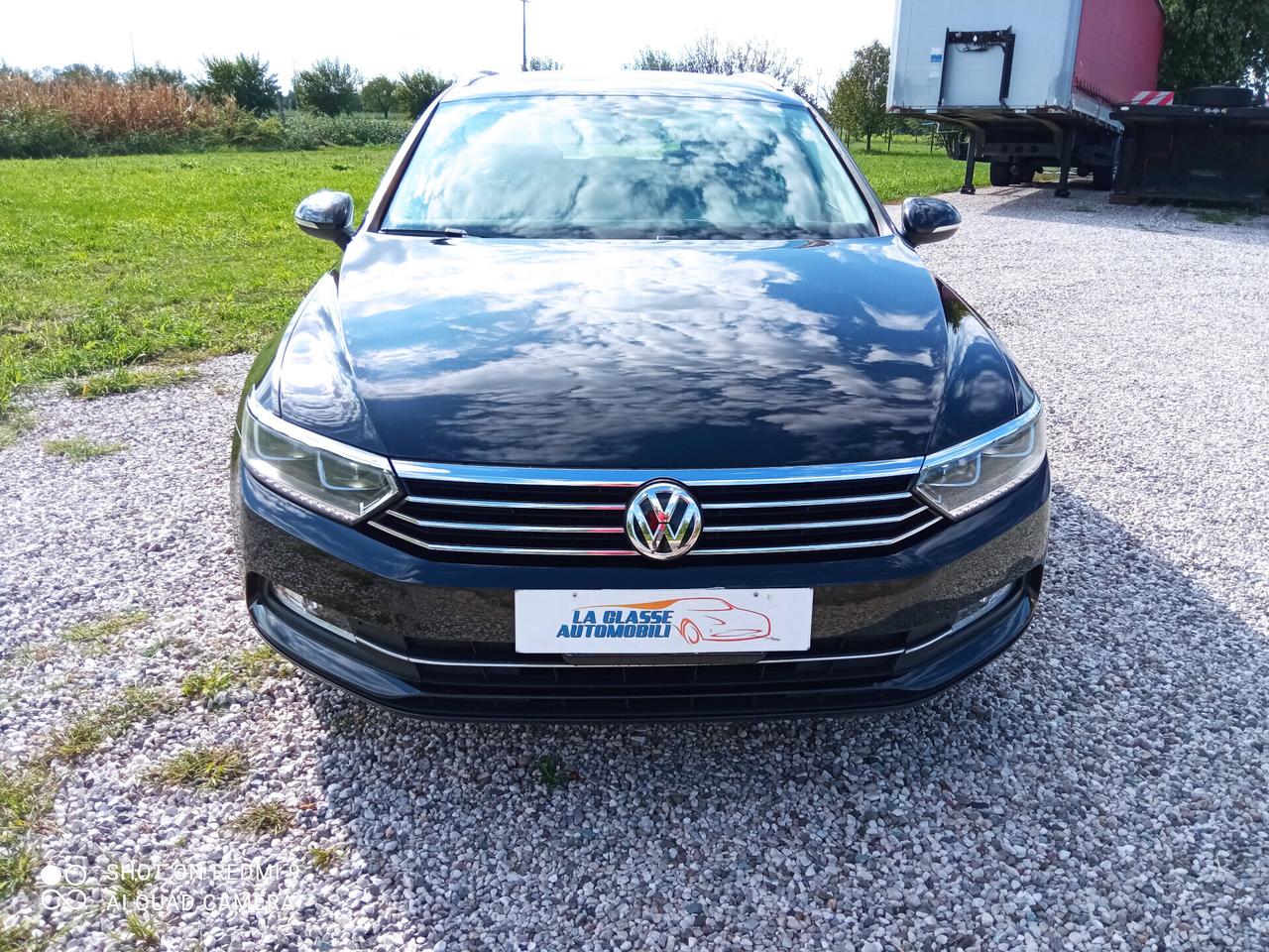 Volkswagen Passat Variant 1.6 TDI SCR HIGHLINE BlueMotion Technology