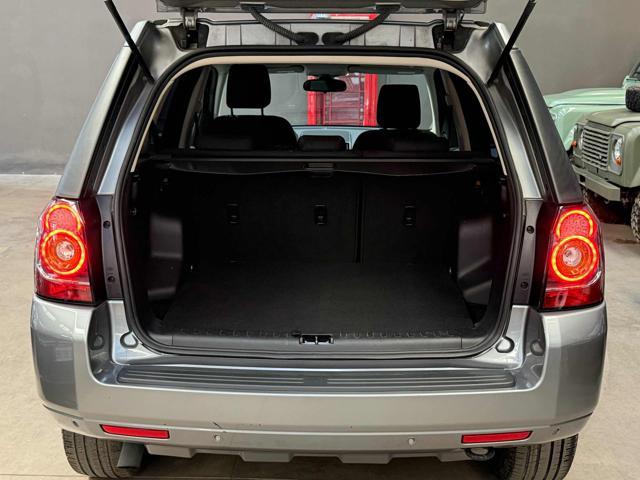 LAND ROVER Freelander 2.2 TD4 S.W. SE