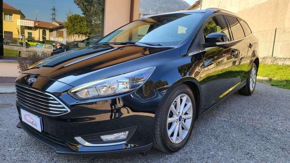 Ford Focus 1.0 125 CV Titanium Pack Navi Android Retrocam !