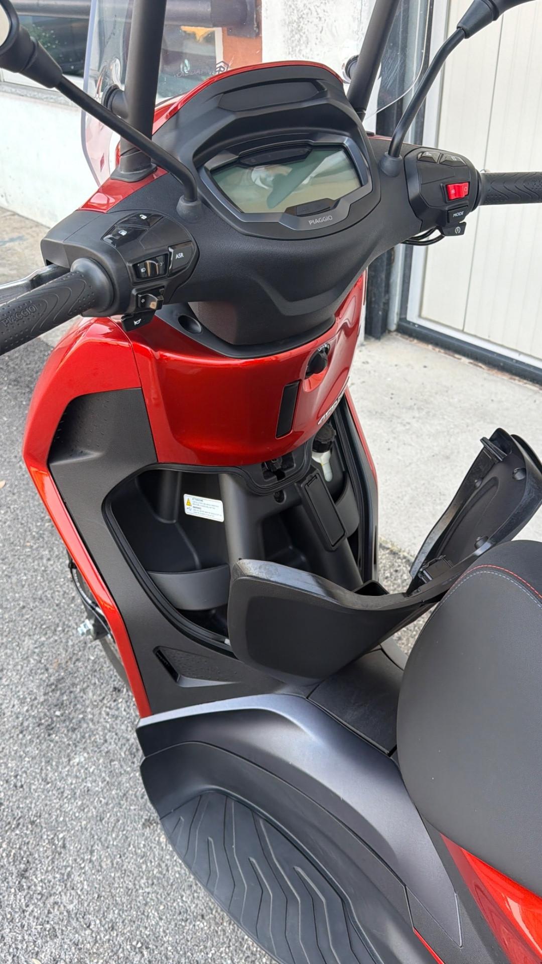 Piaggio Beverly 400 S