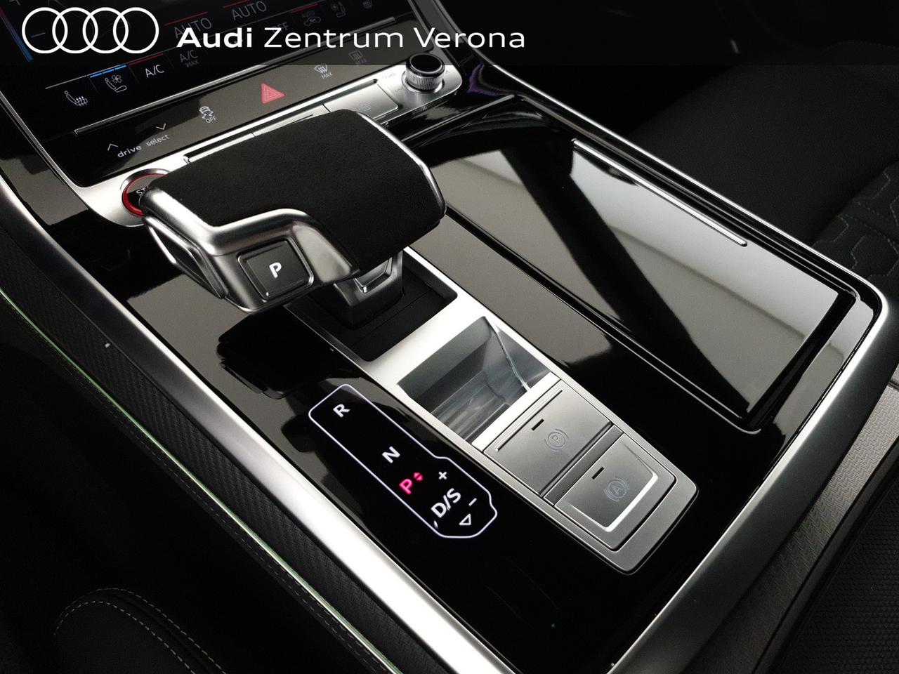 4.0TFSI 640CV quattro tiptronic Performance