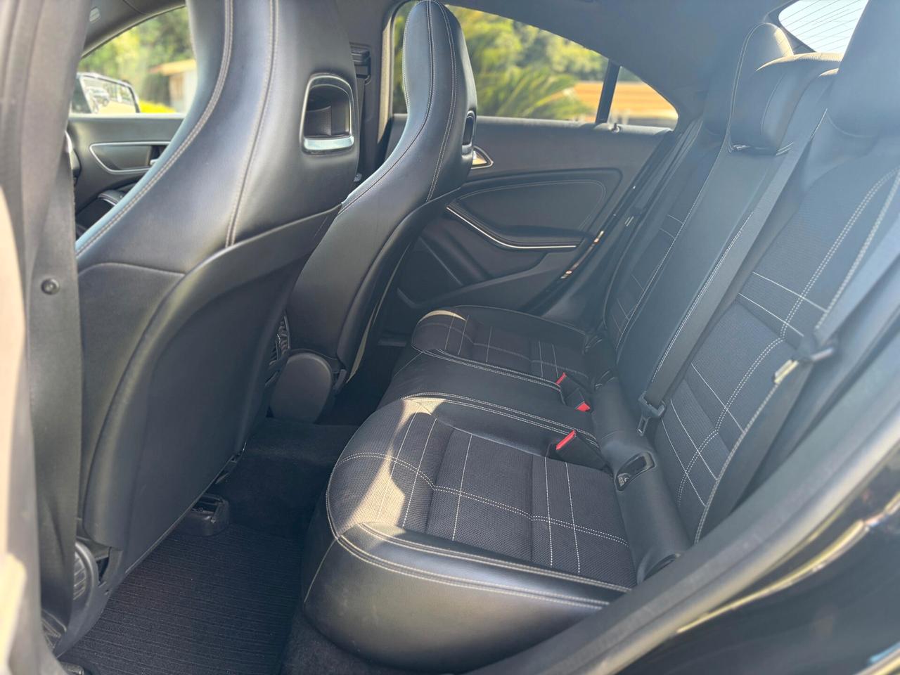 Mercedes-benz CLA 220 CDI Automatic Premium