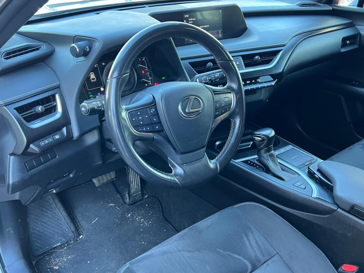 Lexus UX 250h 2.0 Premium 2wd cvt my20