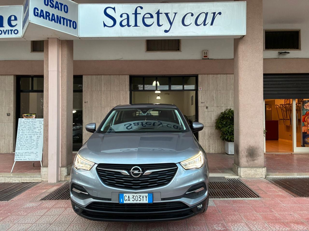 Opel Grandland X 1.5d perfetta garantita-2020