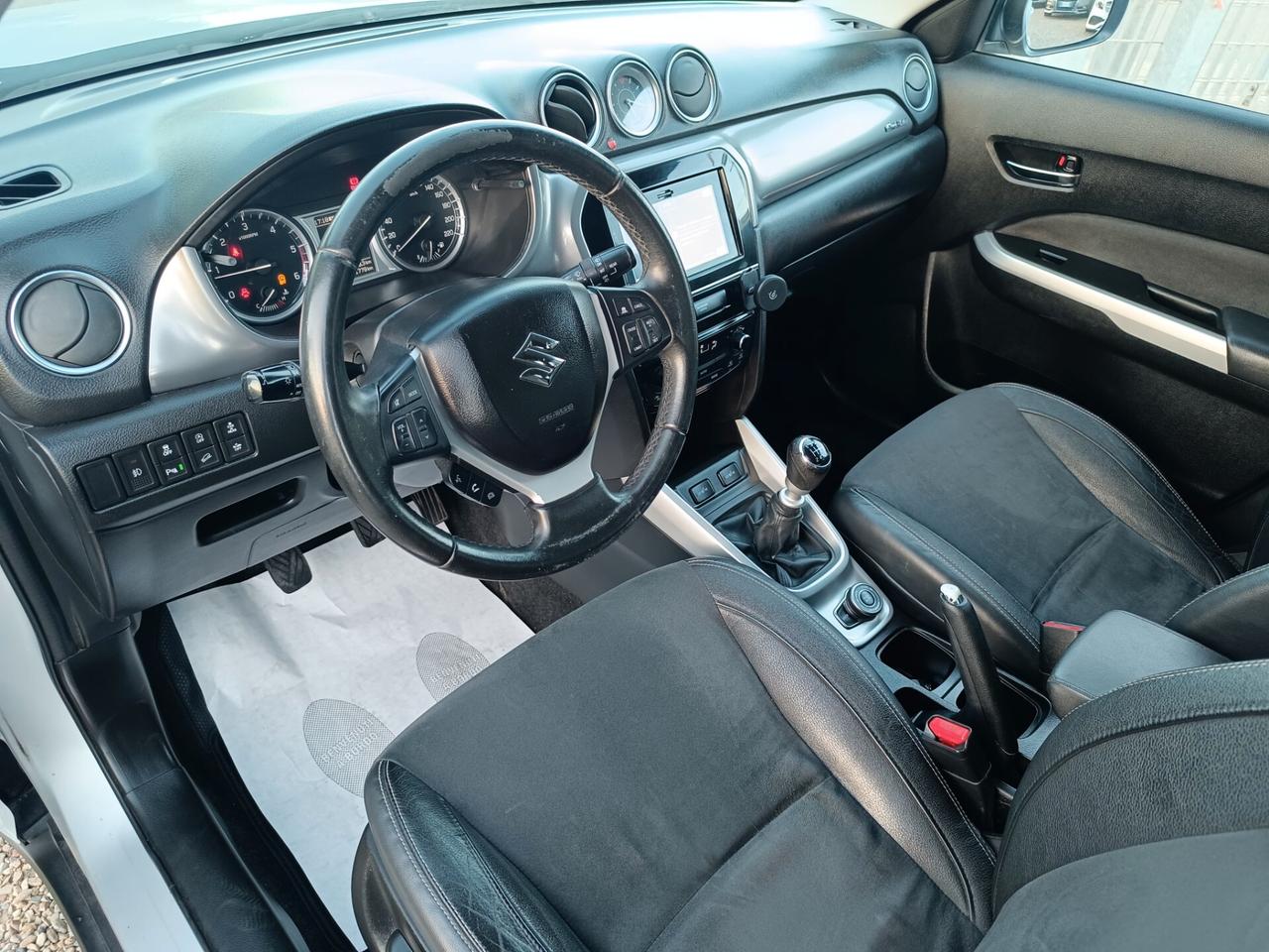 Suzuki Vitara 1.6 DDiS 4WD AllGrip V-Top