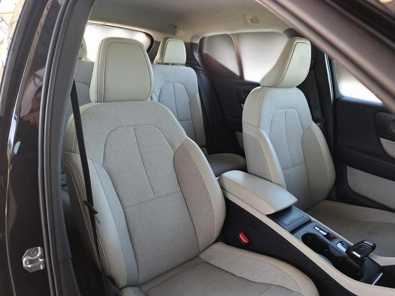 VOLVO XC40 D4 AWD Geartronic Business Plus