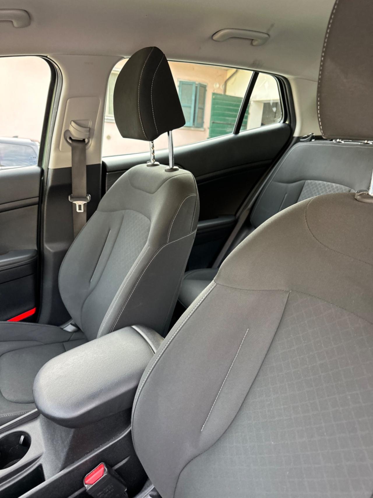 Kia SPORTAGE 1.6 TGDi STYLE UNICOPR GARANZ KMCERT