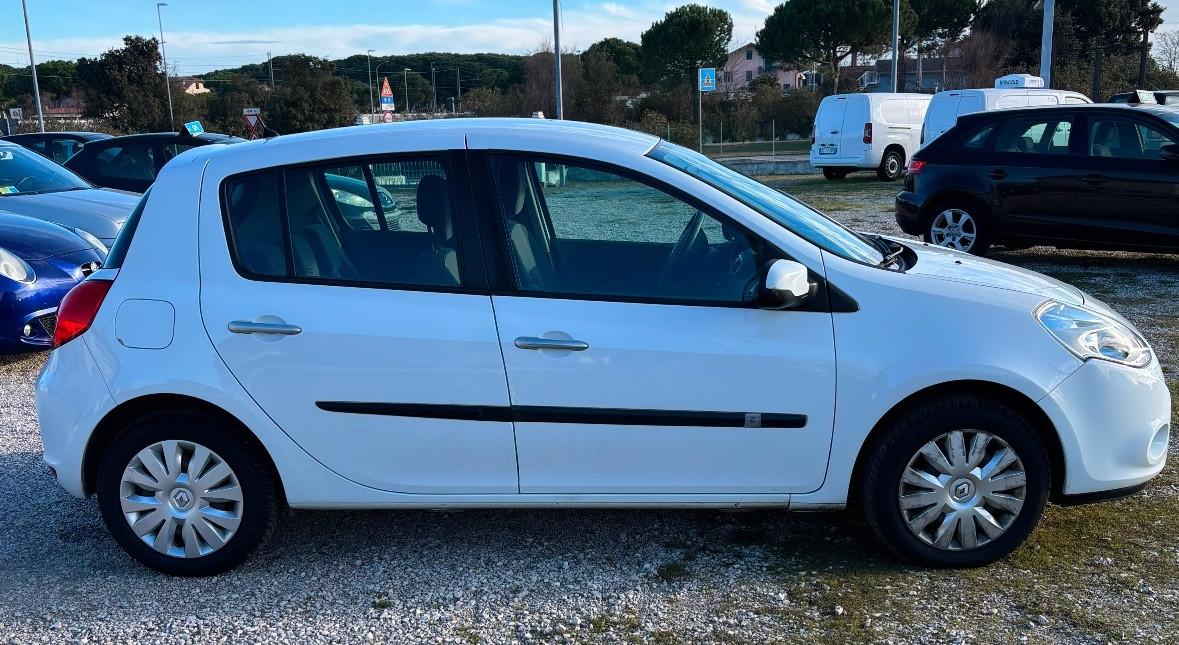 Renault Clio 1.2 16V 5 porte GPL Dynamique