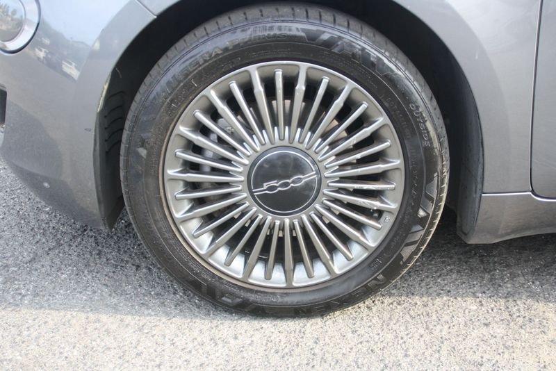 FIAT 500 500e 42 kWh Icon