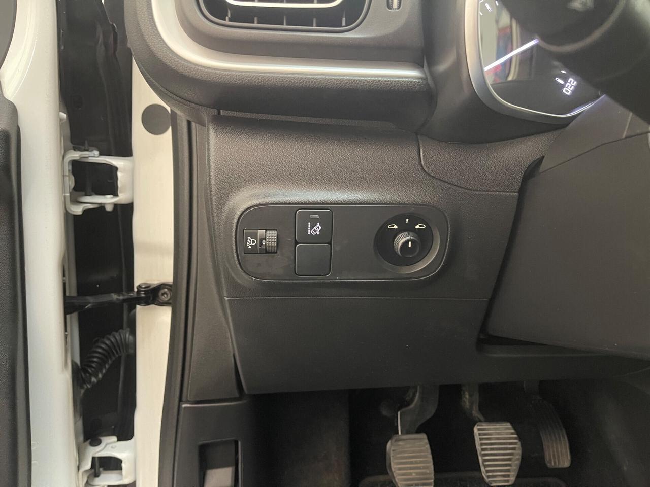 Citroen C3 1.6 BlueHDI 75 CV Shine