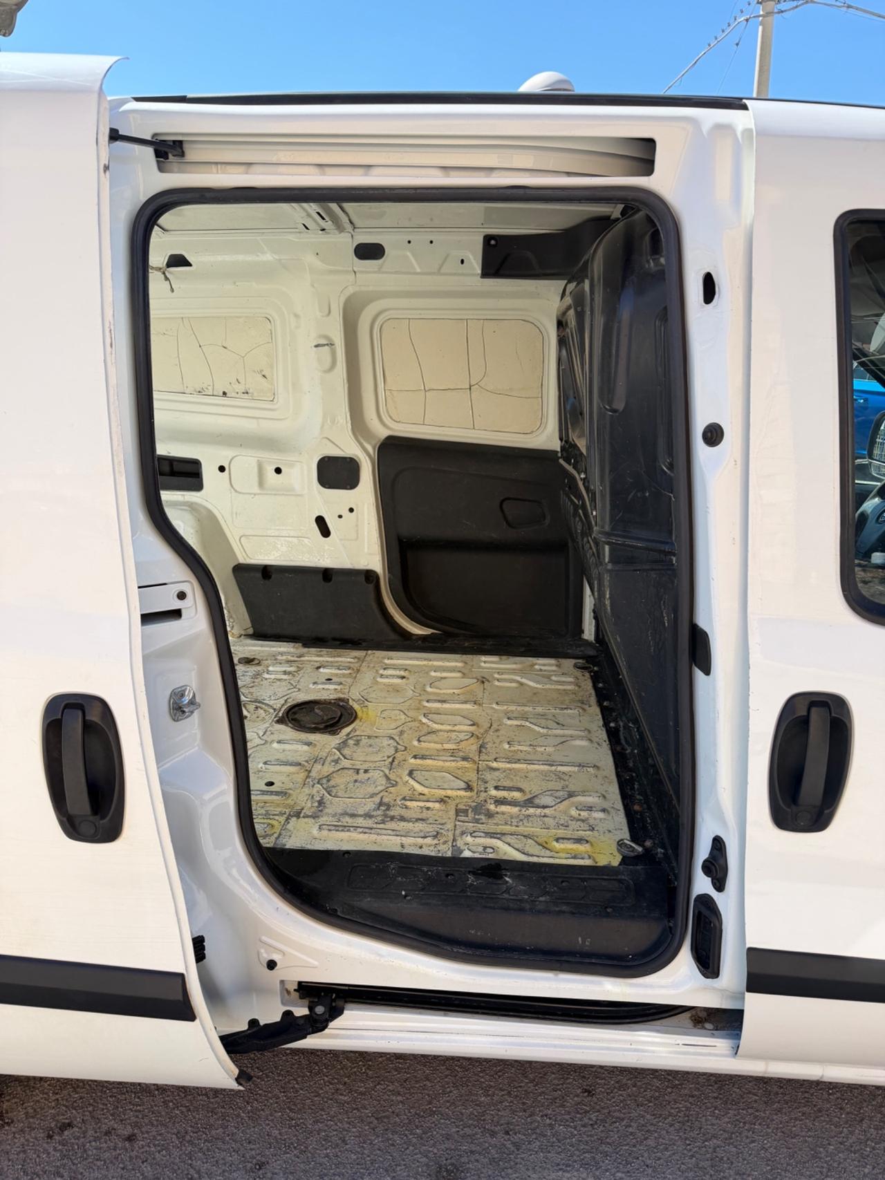 OPEL COMBO MAXI 2017