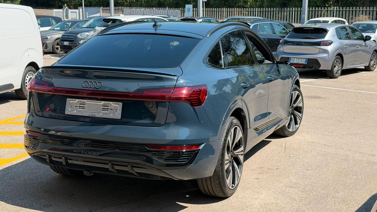 Audi Q8 e-tron SPB 55 quattro S line edition
