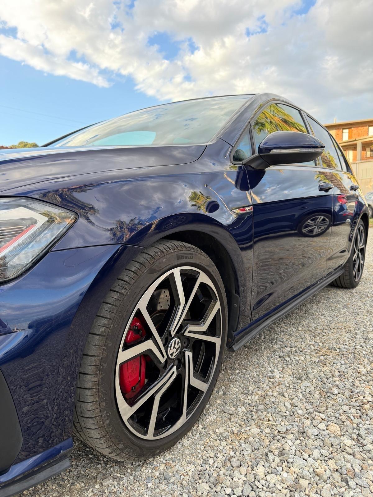 Volkswagen Golf GTI Performance 2.0 245 CV TSI DSG 5p. BMT
