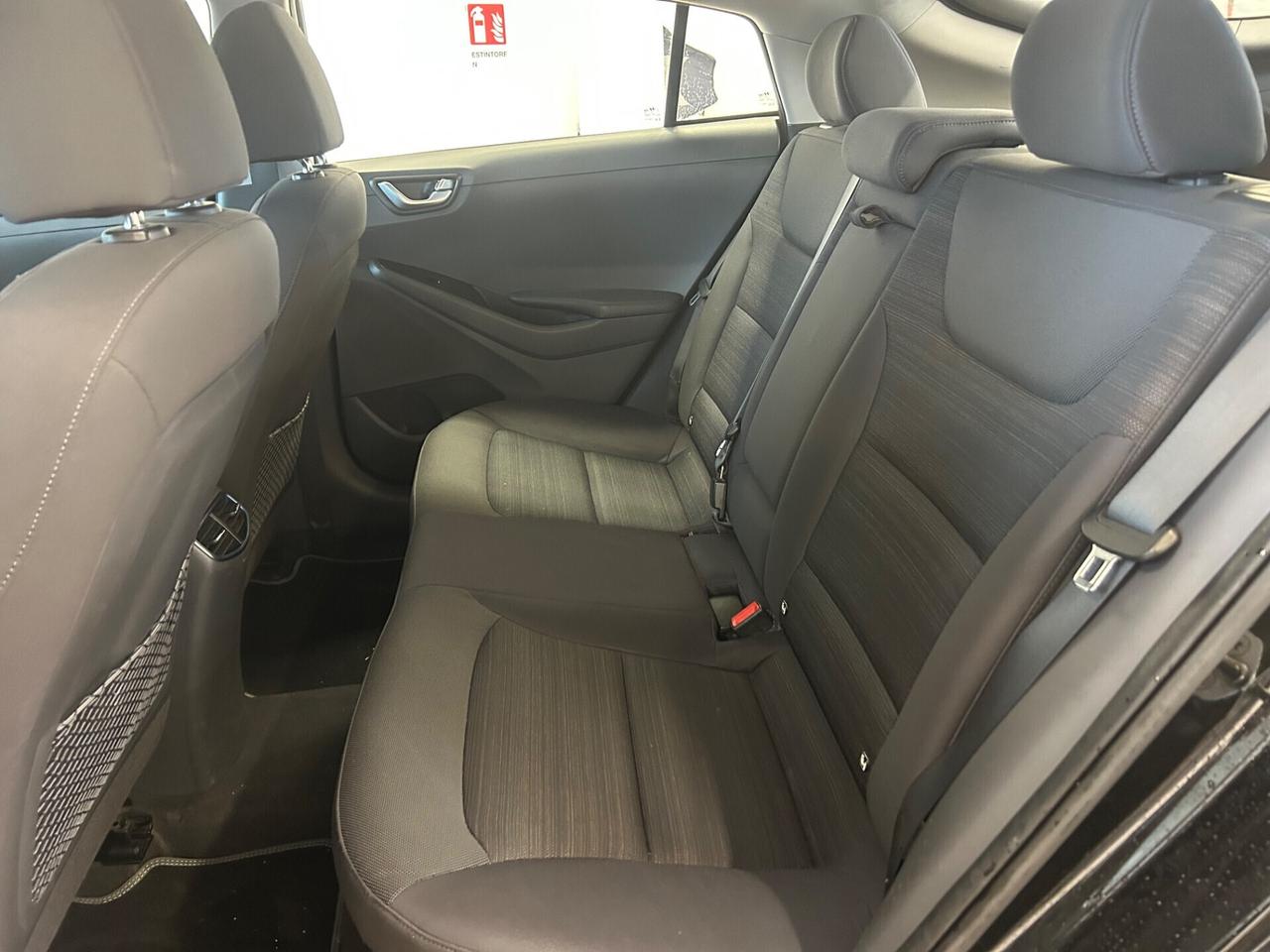 Hyundai Ioniq 1.6 Hybrid DCT Classic
