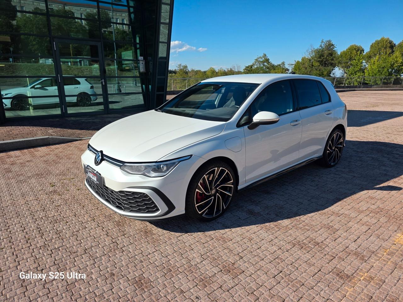 Volkswagen Golf GTE HYBRID elettrica/benzina