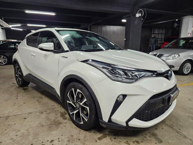 TOYOTA C-HR 2.0 Hybrid E-CVT