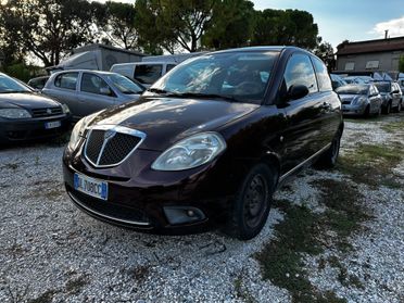 Lancia Ypsilon 1.2 Modamilano