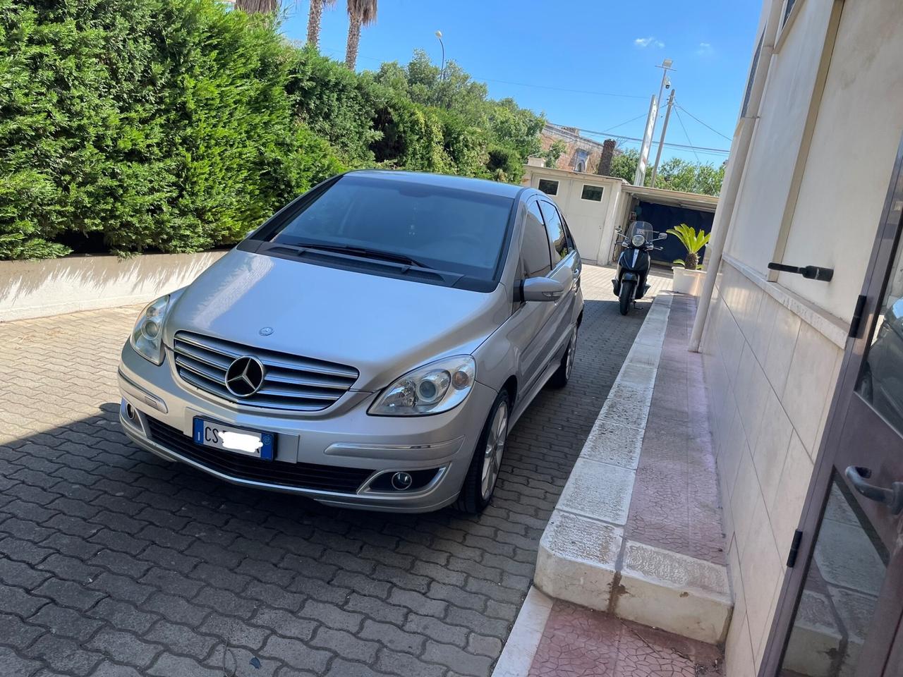 Mercedes-benz B 180 CDI Sport manuale pelle/cerchi 17