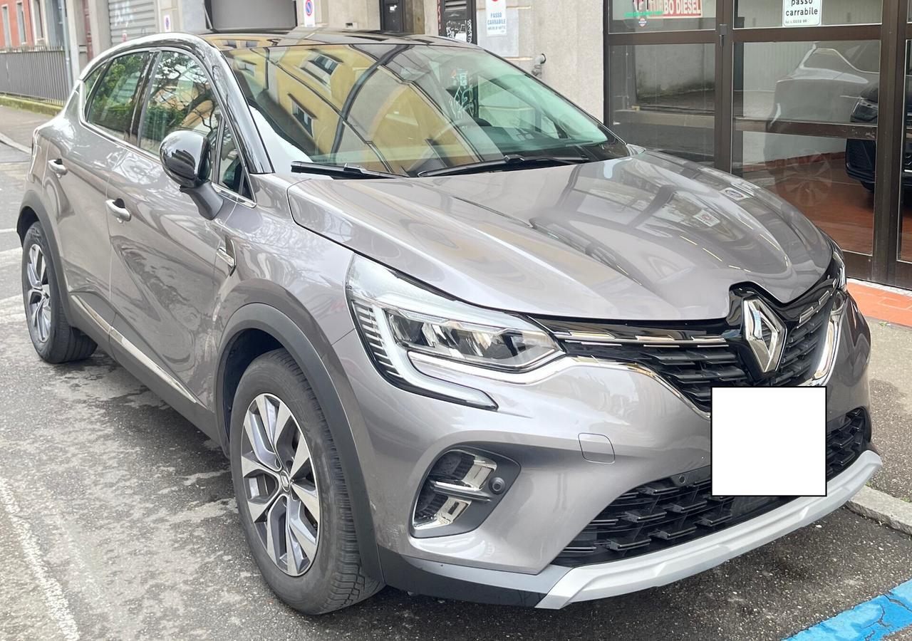 RENAULT CAPTUR 1.0 TCe ZEN BENZINA - KM 14.745 - ANCHE PER NEOPATENTATI