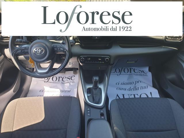 TOYOTA Yaris 1.5 Hybrid 5 porte Business