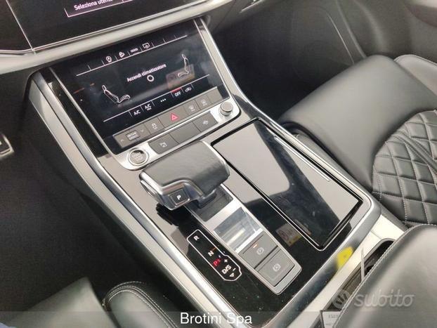 Audi Q8 45 TDI quattro tiptronic Sport