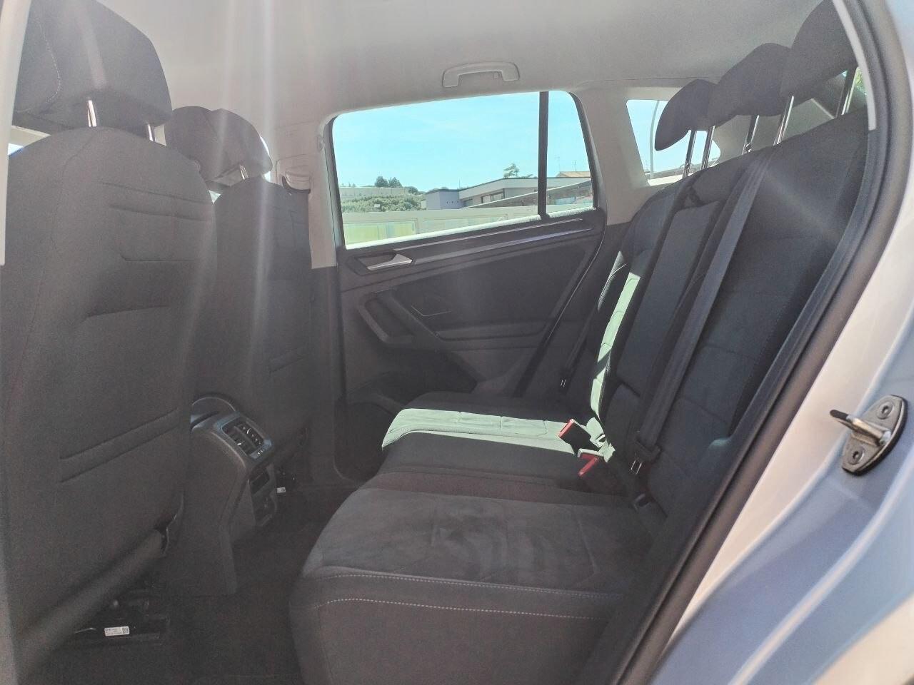 Volkswagen Tiguan 2.0 TDI 150 CV SCR DSG 4MOTION Elegance