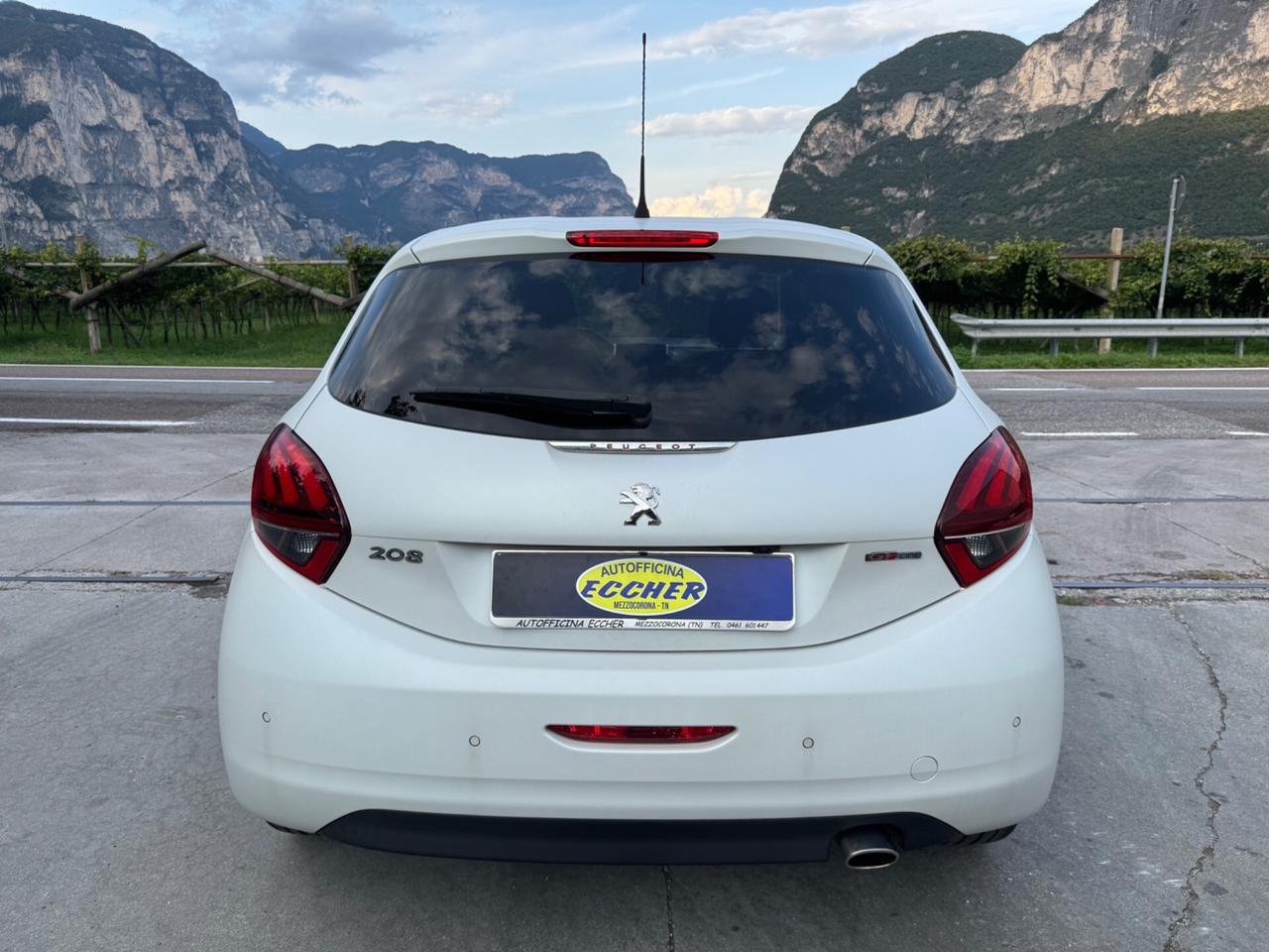 Peugeot 208 GT Line 1.2 110CV NEOPATENTATI