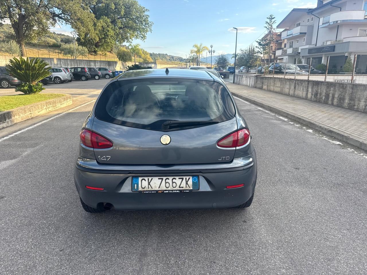 Alfa Romeo 147 1.9 JTD (115 CV)