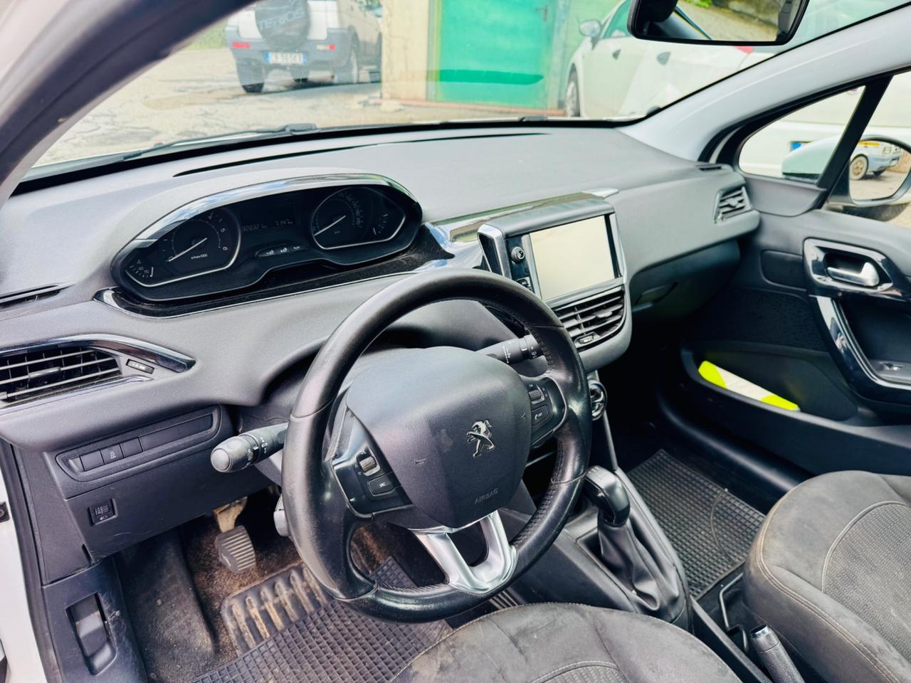 Peugeot 208 BlueHDi 75 5 porte Mix